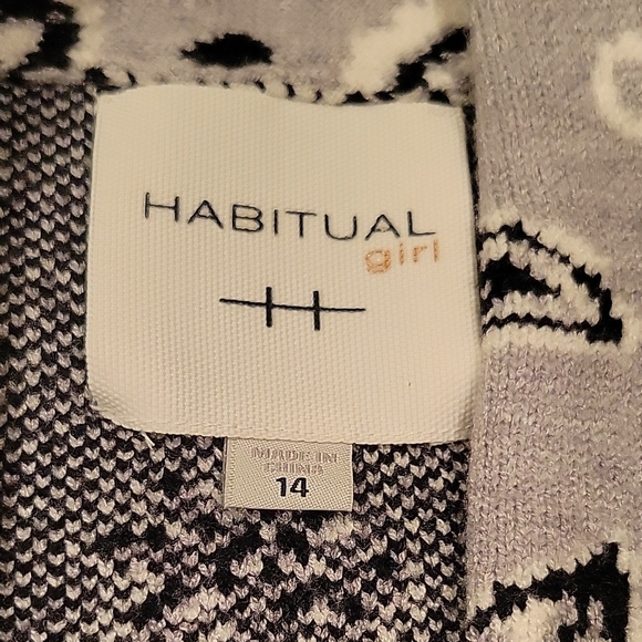 Habitual Purple Sweater Cozy Knitted Design - Picture 2 of 3